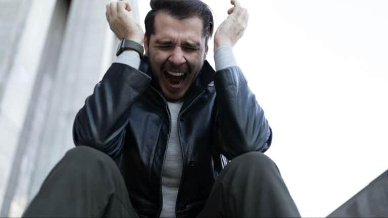 image of a man screaming, experiencing anxiety before ketamine infusions