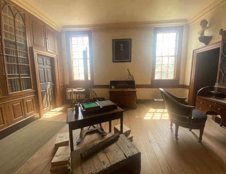 Image of Inside of Mount Vernon